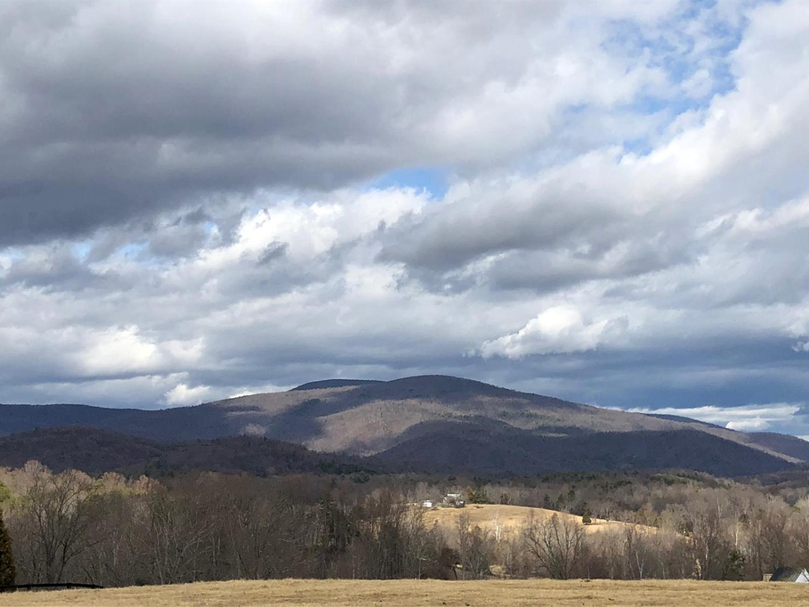 Montfair Resort Farm Crozet Стая снимка